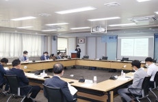 뿌리·조선업계 業 특성상 주 52시간제 준수 힘들어, 대책 필요