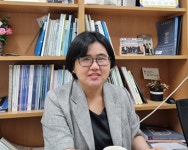 [메디人] 유한 렉라자 2차 치료 효능 실사용데이터로 입증…국내도 가이드라인 필요