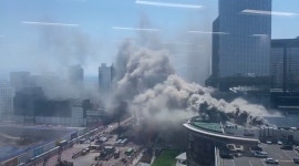 코엑스 화재로 월드IT쇼 잠정 중단...관람객들 대피