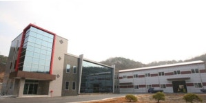강원 미래차 산업 지원 성과 가시화…나노인텍 100억 투자 유치·전기버스 시장 확대