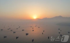 이란, 미군 유조선 타격에 재보복…