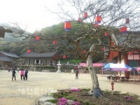 도솔산에 오르면 칠산바다가 한눈에…