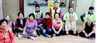재능기부 봉사활동으로 어르신 건강충전 힘써요