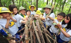 생태 환경 놀이터 전주 아이 숲 문열어