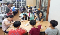 자연 환경에서 뛰어 놀며 건강한 식습관 배워요