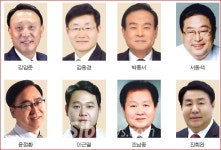후보 난립 `군산성 전투 승자는?
