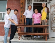 무주 반딧불 목공예봉사단 재능기부