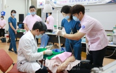 전북대치대 치과진료 봉사활동