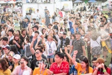 한 여름 젊음의 반란, 전주 얼티밋뮤직 페스티벌이 온다