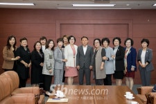 한국여성경제인협회 전북지회, 군산시와 여성기업인 상생 간담회