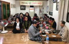 전주 효자2동 `할매집곰탕홀로어르신께 점심