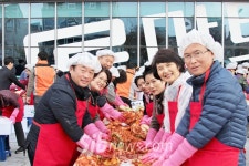 소외된 이웃 살피며 겨울 보내요