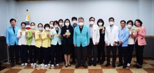 정읍 한서요양병원 직원 격려 상품권 전달식