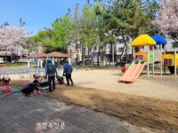 군산시, 어린이공원 모래놀이터 28곳 시설 소독 진행