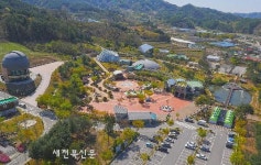 무주군 반디랜드 노후 가로등 정비