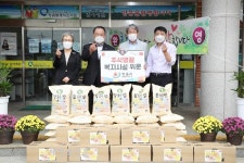 유진섭 정읍시장, 복지시설 찾아 위문품 전달