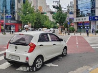 사거리 우회전 일단 멈춤…12일부터 단속