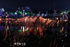 무주반딧불축제 안성낙화놀이 불빛 향연 장관