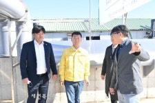완주군의회, 축산악취 저감 위해 벤치마킹 나서