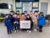 고창 흥덕면, 이웃돕기 성금 기탁 잇따라