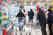 대형마트 마스크 착용 쇼핑