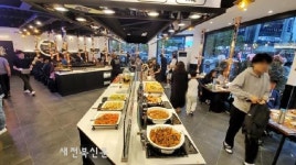 고기집창업 브랜드 고기싸롱, 삼겹살-치킨 무한리필 제공