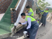 전북농협·용지농협, 농촌 마을회관 도색 봉사
