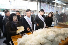 이학수 정읍시장 “설 명절 준비는 전통시장 이용하세요”