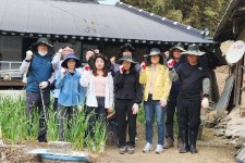 정읍시 체육진흥사업소, 산외면 민하마을서 농촌 일손 돕기 추진