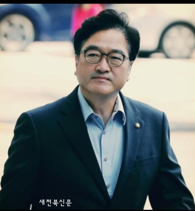 이재명 대통령-우원식 국회의장, 단계적·연속적 개헌 강조