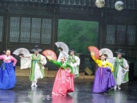 익산 마동 주민자치센터 한국무용팀 다양한 활동 펼쳐