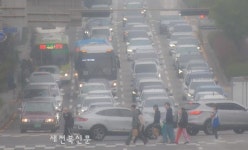 안개로 자욱한 백제대로