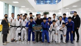 익산교육지원청, 관내 학교운동부 동계 훈련현장 방문 격려