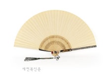 단선과 합죽선 부채 바람 솔솔