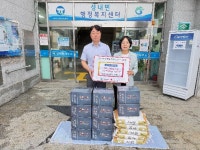 고창 성내면 다정농산, 고구마·백미 기탁