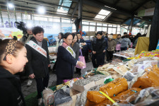 ‘임실군, 설맞이 전통시장(상점가) 장보기 행사’