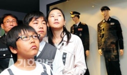 이청호 경사… 고귀한 희생 기억하겠습니다