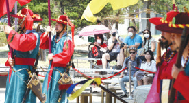 화성 상설 한마당 열려