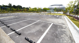 수백억 들였는데 이용객 텅텅… 가까이하기엔 너무 먼 체육관