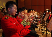 ‘민·군 화합의 멜로디’로 바쁜 일상에 쉼표