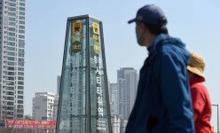 청라 시티타워, 7호선 연장 걸림돌 되나