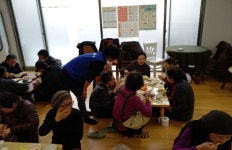 인천 청라2동 바르게살기 위원회, 지역 노인 위한 식사 봉사 펼쳐