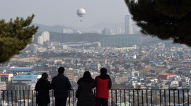 미세먼지 걱정 날린 수원 도심