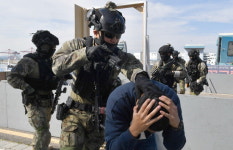 육군 특전사 실전 같은 테러 진압 훈련