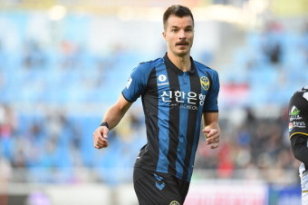 인천Utd 탈꼴찌 수훈갑 무고사, 35라운드 MVP