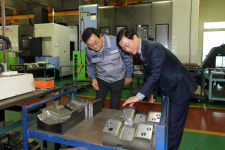 이강호 남동구청장, 남동산단 기업 찾아 소통 행보