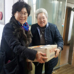 과천동새마을부녀회,  경로당 9곳에 ‘사랑의 가래떡’ 90kg 전달