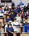 진지하게… 선서합니다