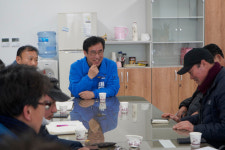 민주당 인천 남동갑 맹성규, 남촌농산물도매시장 찾아 간담회