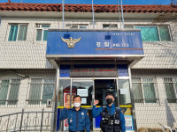가평서 북면파출소 직원들,  펜션지역 인근 화재 초기진화 대형피해 막아
